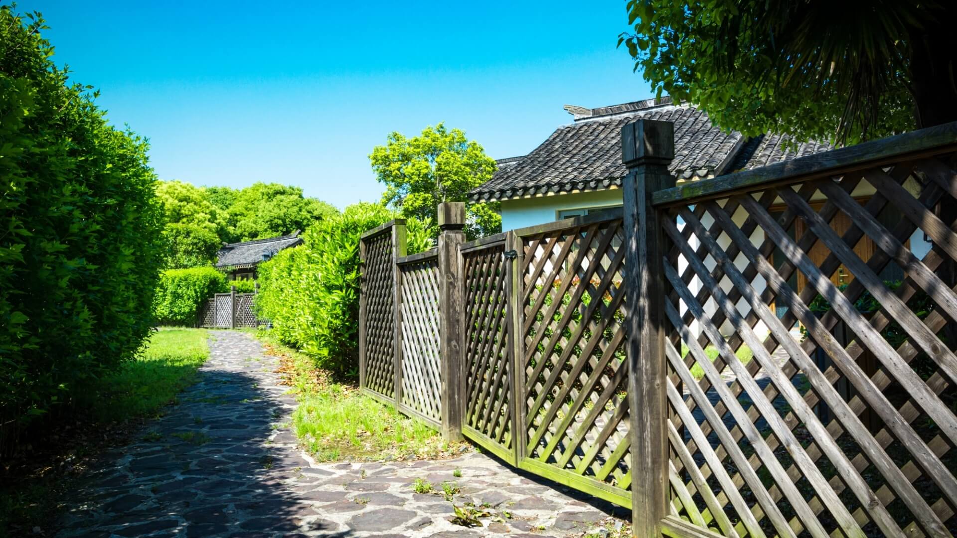 Fence Installation Costs How Much Will a Fence Cost You | Spacefencing